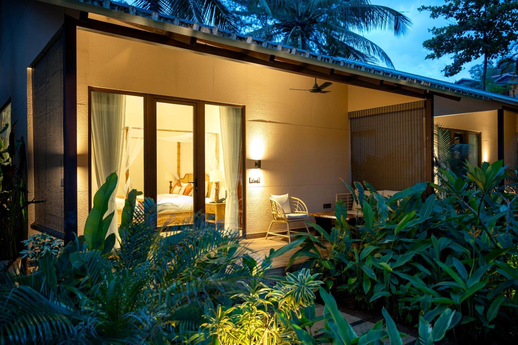 Palma Beach Resort 曼德姆 外观 照片